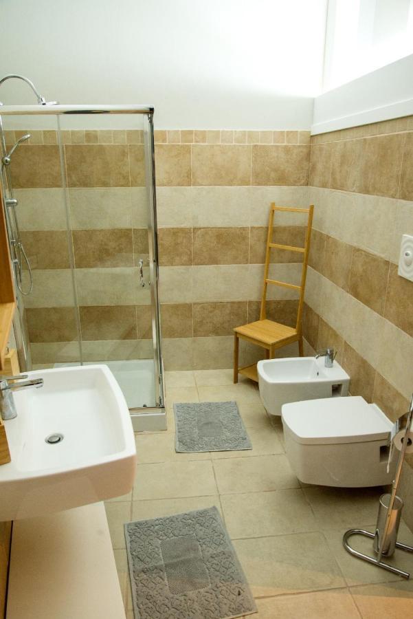 Il Piccolo Loft Holiday Home ปาลัซโซ อาเกรอิเด ภายนอก รูปภาพ