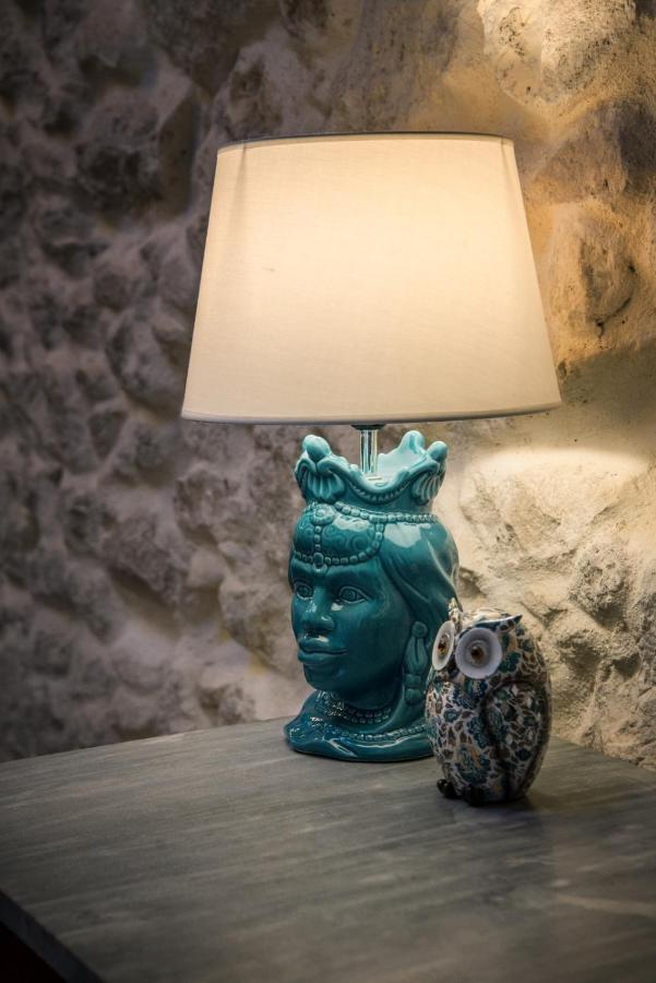 Il Piccolo Loft Holiday Home ปาลัซโซ อาเกรอิเด ภายนอก รูปภาพ